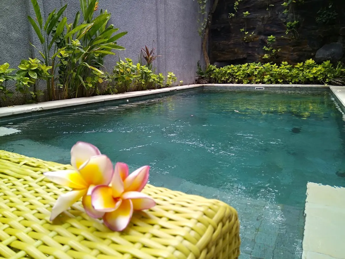 ** Hotel Kembang Sari Suites Apartment Kuta  Indonesia