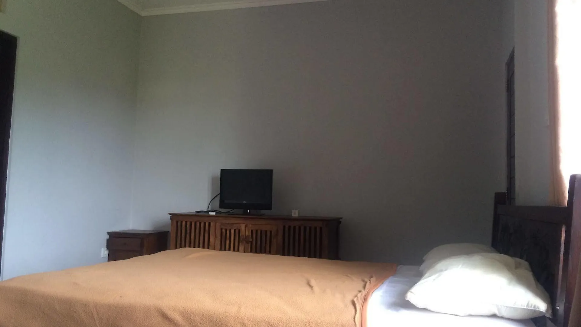 Hotel Kembang Sari Suites Apartment Kuta